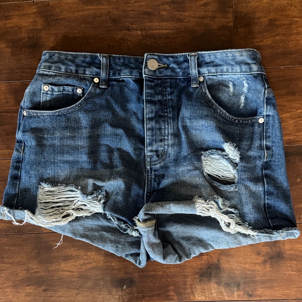 Trendy Distressed Denim Shorts